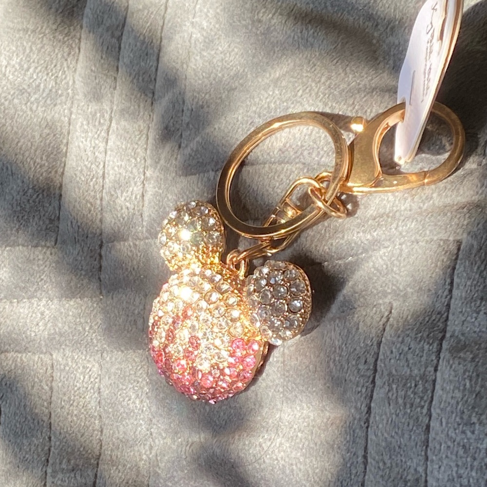 Adorable Mouse head keychain